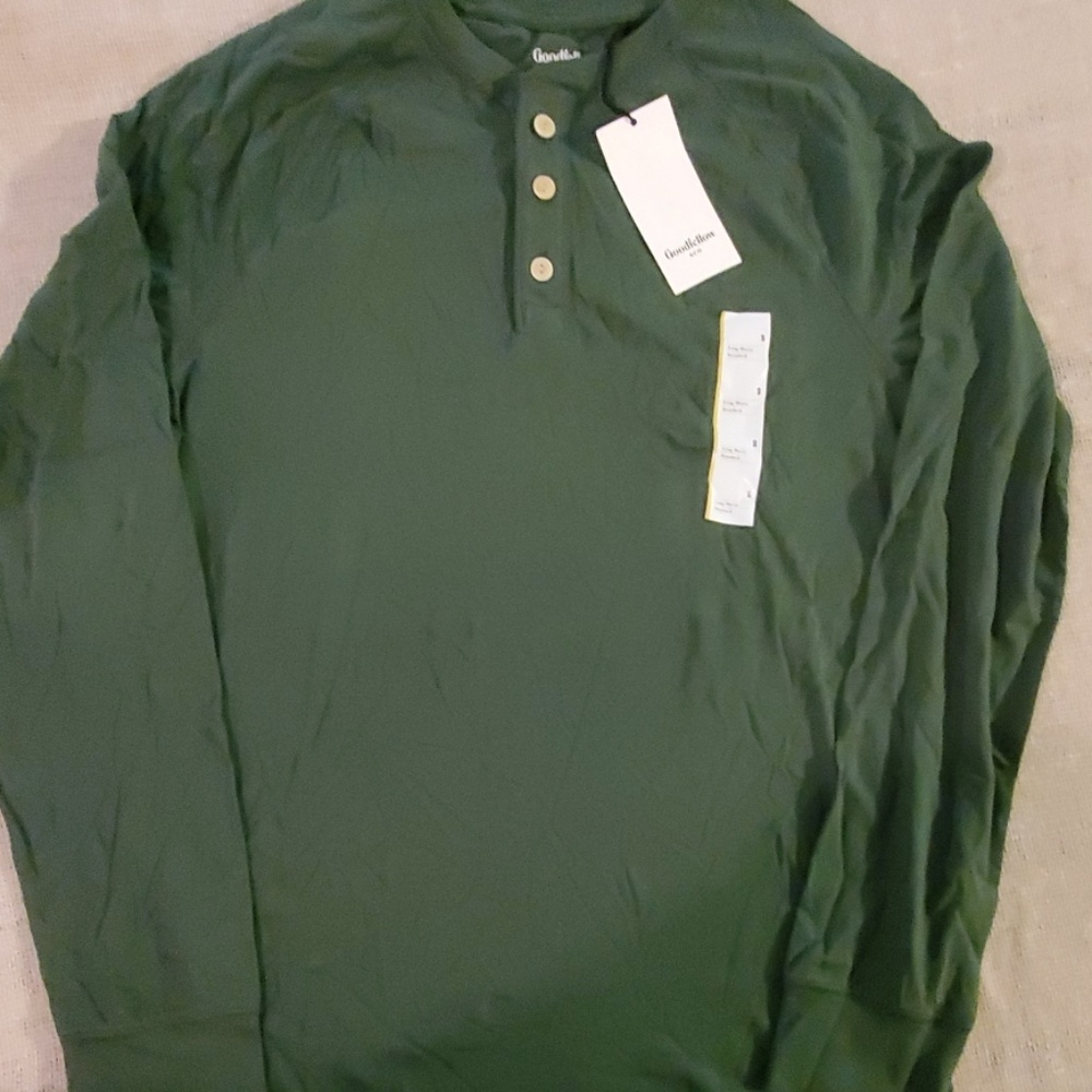 Mens long sleeve top